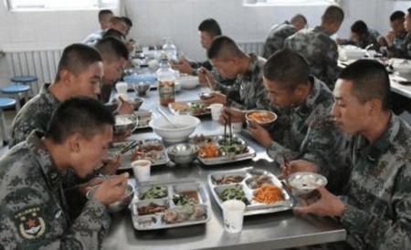 友谊县消防严查娱乐场所 消除火患23处:AG足球(图1) AG娱乐
